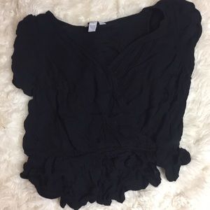 Cute black crop too